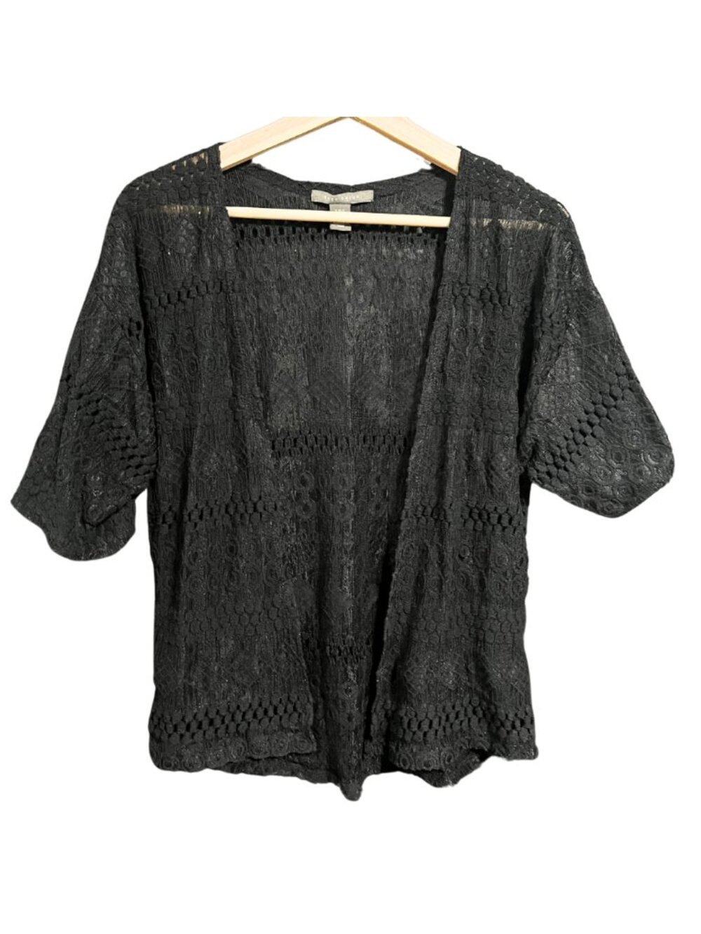 Sheer Black Geometric Lace Cropped Open Front Short Sleeve Shrug – Suzy Shier, S